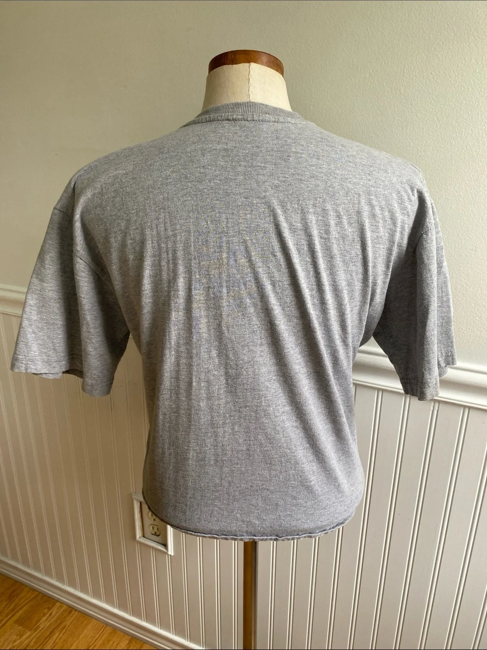 Ralph Lauren Vintage Gray Bear Graphic Tee - Picture 2 of 2